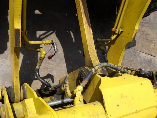 ขายรถตัก ยี่ห้อ TCM รุ่น 830-2