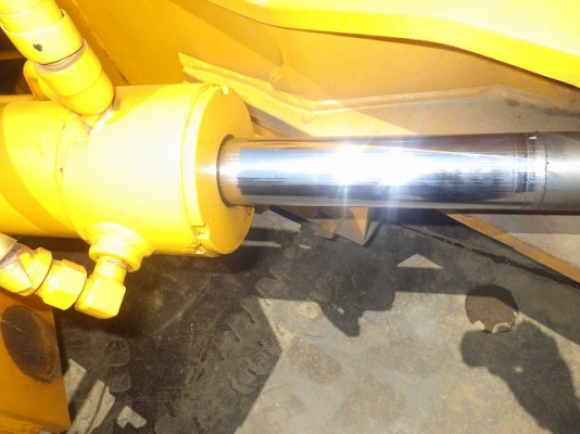 ขายรถตัก ยี่ห้อ TCM รุ่น 850 ขายรถตัก ยี่ห้อ TCM รุ่น 850