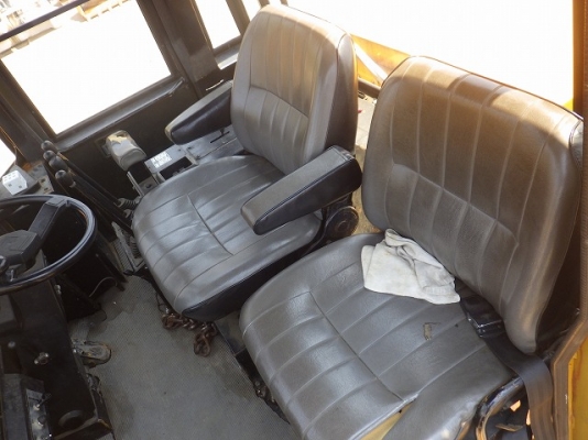 ขายรถตัก ยี่ห้อ TCM รุ่น 850 ขายรถตัก ยี่ห้อ TCM รุ่น 850