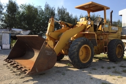 ขายรถตักล้อยาง HITACHI LX80 (สภาพดี)