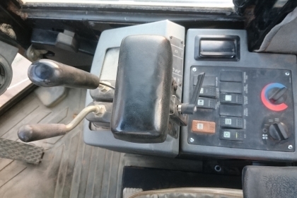 ขายรถตักล้อยาง CAT 924G (สภาพดีมาก)