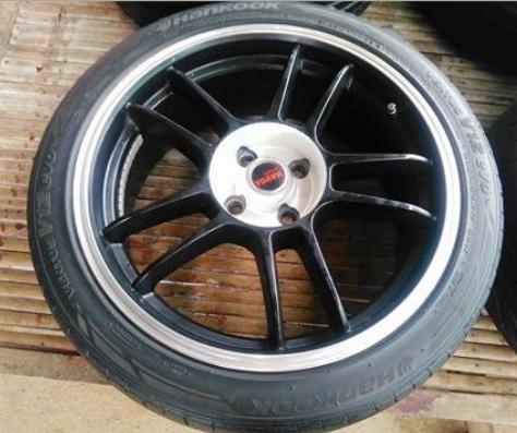 ขายmax17" พร้อมยาง 205/45/17 4วงไม่คดไม่ดุ้งครับ ขายmax17" พร้อมยาง 205/45/17 4วงไม่คดไม่ดุ้งครับ