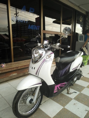 Yamaha Fino สีขาวม่วง ปี 2555 รถสวยคลาสสิค