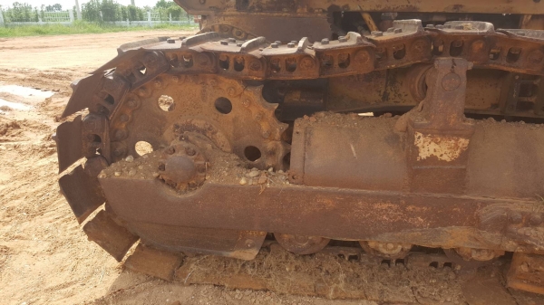 ขาย รถแทรคเตอร์ KOMATSU D50P-16 เครื่องดี ช่วงล่างเต็ม เอกสารใบซื้อขาย