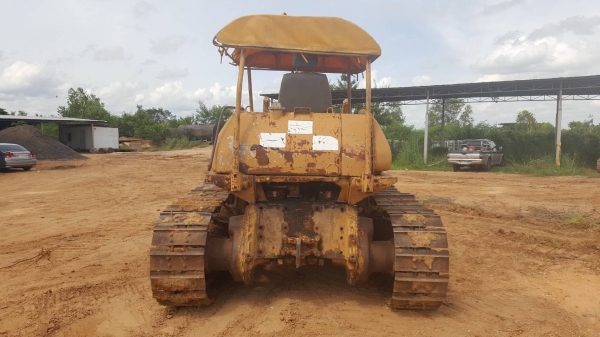 ขาย รถแทรคเตอร์ KOMATSU D50P-16 เครื่องดี ช่วงล่างเต็ม เอกสารใบซื้อขาย