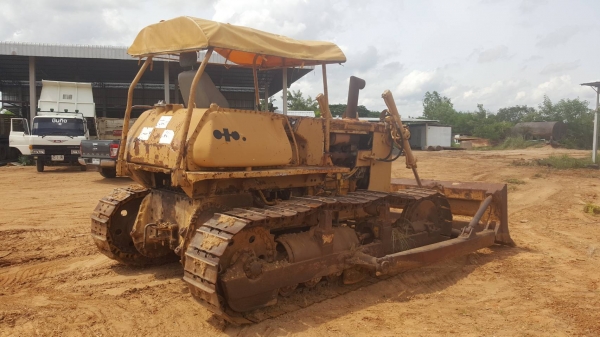 ขาย รถแทรคเตอร์ KOMATSU D50P-16 เครื่องดี ช่วงล่างเต็ม เอกสารใบซื้อขาย