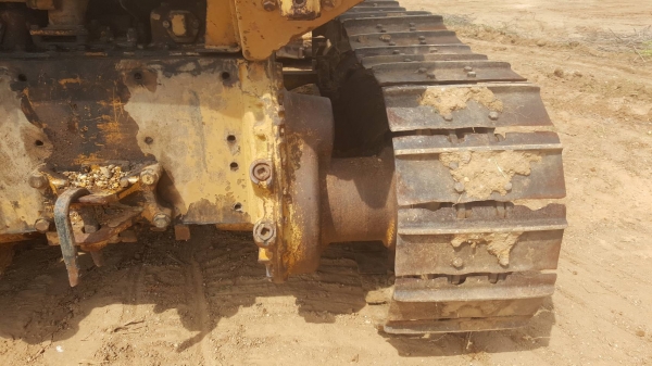 ขาย รถแทรคเตอร์ KOMATSU D50P-16 เครื่องดี ช่วงล่างเต็ม เอกสารใบซื้อขาย