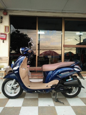 Yamaha Filano สีน้ำเงินขาว ปี 2555 รถสวยหรูสไตล์คลาสิค สภาพงามๆ