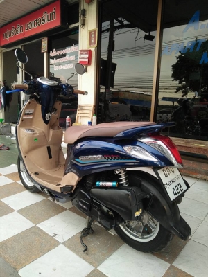 Yamaha Filano สีน้ำเงินขาว ปี 2555 รถสวยหรูสไตล์คลาสิค สภาพงามๆ