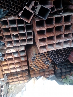 เหล็กกล่องมือสอง