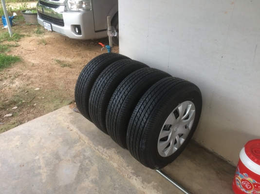 ยางถอดป้ายแดง บริสโตน 255/60/R18 ปี 17
