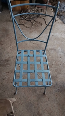 ขาย เก้าอี้ เหล็กสภาพดี แข็งแรงรับน้ำหนักได้เยอะ 1 ตัวหนัก 8 กก.