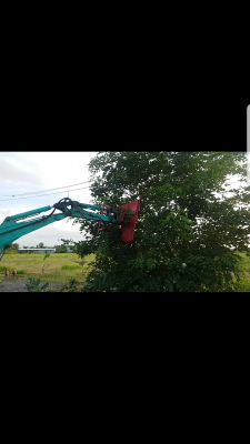 เครื่องตัดหญ้าตัดต้นไม้ไฮดรอลิค