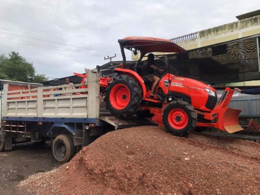 สินค้าเข้าใหม่ #ปัญญาแทรคเตอร์  คูโบต้าL3608SP ใบมีดคานล่างใหม่ พร้อมผานพรวน 6x22 ใหม่สภาพพร้อมใช้จัดส่ง อ.น้ำปาด จ.อุตรดิตถ์