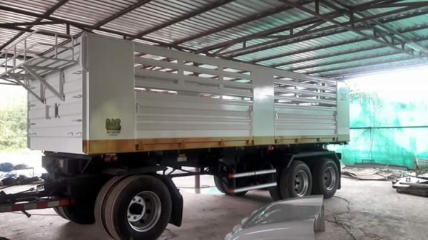 ขาย ISUZU 360 ปี 56 ตุลา สภาพสวยยางเต็มหมด แม่ลูกสามมิตร รถไมล์แท้ วิ่งแสนนิดๆคับ  หัวเดิม ไม่มีเฉียวชนครับ  ขายทั้งสดและผ่อน
