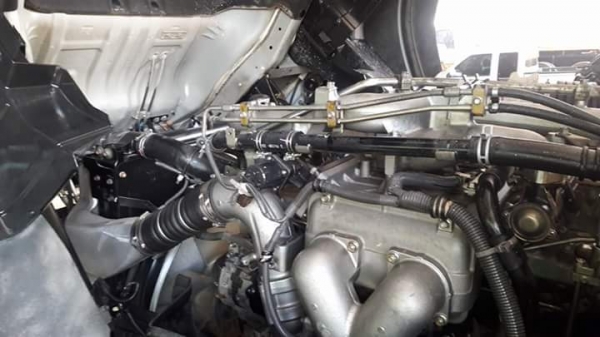 ขาย ISUZU 360 ปี 56 ตุลา สภาพสวยยางเต็มหมด แม่ลูกสามมิตร รถไมล์แท้ วิ่งแสนนิดๆคับ  หัวเดิม ไม่มีเฉียวชนครับ  ขายทั้งสดและผ่อน