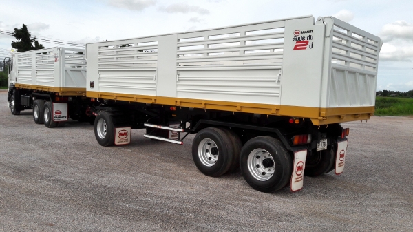 ขาย ISUZU 360 ปี 56 ตุลา สภาพสวยยางเต็มหมด แม่ลูกสามมิตร รถไมล์แท้ วิ่งแสนนิดๆคับ  หัวเดิม ไม่มีเฉียวชนครับ  ขายทั้งสดและผ่อน