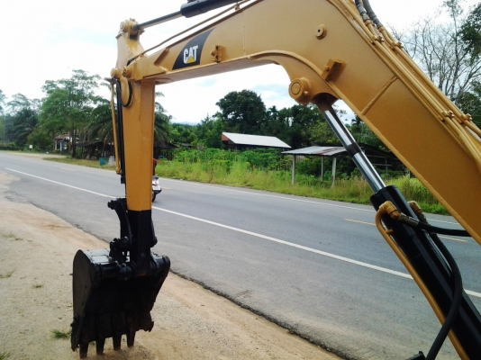 รถแบ๊คโฮ MITSUBISHI ME45 ทำสี CAT 305 สภาพสวยๆ รถทำงานเร็วทุกระบบ พร้อมใช้งาน