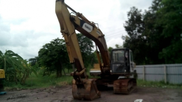 KOBELCO SK 200-3 ราคา 550,000