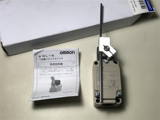 ลิมิตสวิทซ์ ยี่ห้อ omron รุ่น WLCL-2N-N