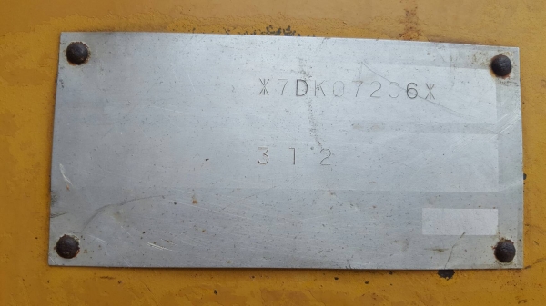 CAT 312V2 ชั่วโมง 16,xxx ชม.ไฟฟ้าครบทุกจุด เอกสารเล่มทะเบียน ราคา 1,100,000 บาทราคาต่อรองได้ค่ะ