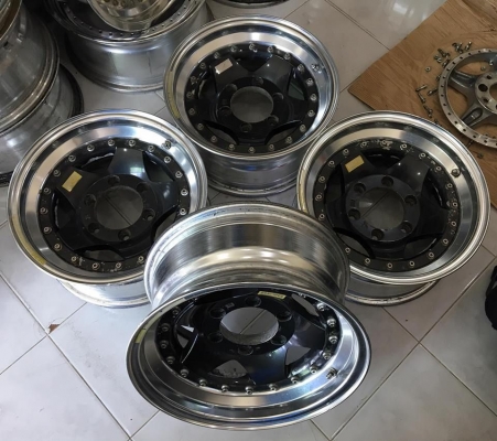 ขายล้อ BERG-S 2 ชิ้นแท้ ขอบ 15x7 ลบ14 6รูกระ ถูกๆ ประมูลญี่ปุ่น ขายล้อ BERG-S 2 ชิ้นแท้ ขอบ 15x7 ลบ14 6รูกระ ถูกๆ ประมูลญี่ปุ่น