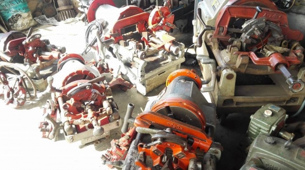 ** เหลือ 2 ตัว ** เครื่องต้าปเกลียวท่อ แป้ป/ประปา/ไฟฟ้า/เพลา มีตั้งแต่ขนาด 1.5"- 2"- 3"- 4"- 6" สภาพสวยๆคัดมาพร้อมใช้มาเลือกมาเทสก่อนได้