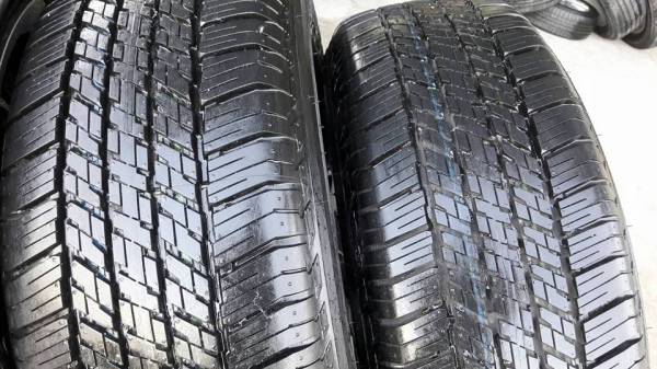 ขายล้อแม็กป้ายแดง pajero 18" ยางปี17 สนใจติดต่อร้าน ก.เจริญการยางครับ 081-3747940 ขายล้อแม็กป้ายแดง pajero 18" ยางปี17 สนใจติดต่อร้าน ก.เจริญการยางครับ 081-3747940