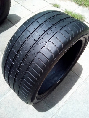 265/35R18   PIRELLI PZERO Made in GERMANY  ปี14 มี  1 เส้น  tel. 081-427-3941