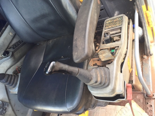 ขายรถแบคโฮ VOLVO EC210BLC กล่องไฟ หน้าจอไม่มี พร้อมใช้ สนใจโทร 081-970-1072