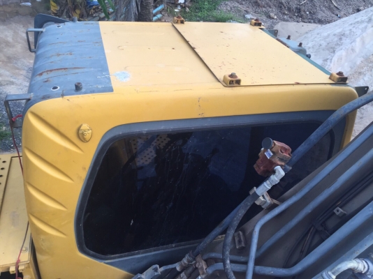 ขายรถแบคโฮ VOLVO EC210BLC กล่องไฟ หน้าจอไม่มี พร้อมใช้ สนใจโทร 081-970-1072
