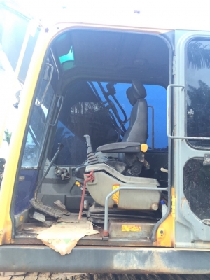 ขายรถแบคโฮ VOLVO EC210BLC กล่องไฟ หน้าจอไม่มี พร้อมใช้ สนใจโทร 081-970-1072