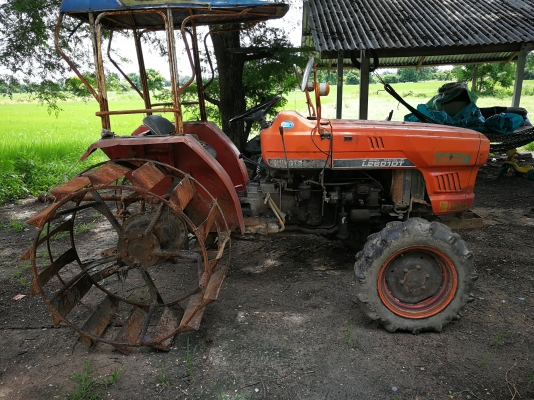 ขายรถไถ Kubota ขายรถไถ Kubota