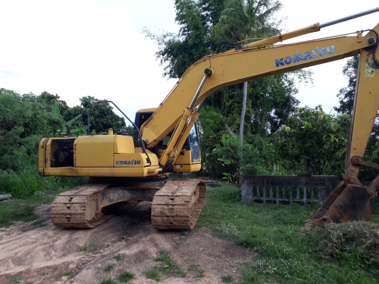ขายด่วน KOMATSU PC200-7 สภาพพรัอมใช้งาน เครื่องปั้มดี โซ่ช่วงล่างหนา เอวขยับ ไฟฟ้าสมบูรณ์ บูมอามสวย แอร์เย็น เครื่องปั้มพร้อมทำงาน เอกสารใบแจ้งจำหน่าย สนใจสอบถาม 093-0764943  088-3223272 k ตั้ม