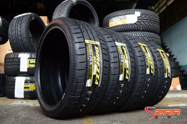 DUNLOP DZ102 235/35R19 ปี17 เส้นละ 7,500 บาท DUNLOP DZ102 235/35R19 ปี17 เส้นละ 7,500 บาท