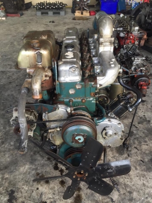 ขายเครื่อง Nissan PE6 230 แรงม้า ปั่นปูน