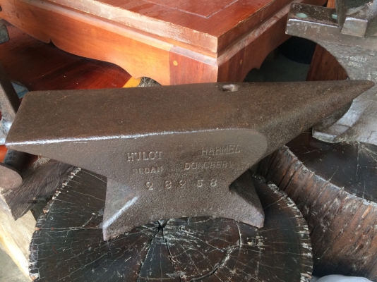 ขายทั่งสะสมเหล็กหล่อเหนียว เก่ายุโรป และ เหล็กหล่อเก่าญี่ปุ่น