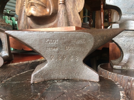 ขายทั่งสะสมเหล็กหล่อเหนียว เก่ายุโรป และ เหล็กหล่อเก่าญี่ปุ่น