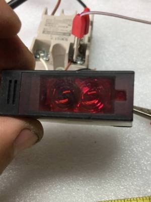 ชุดละ 600 บ. ส่งฟรี083-2000058 LINE ID: line832923 PHOTOELECTRIC SWITCH ชุดเซนต์เซอร์ตรวจจับแบบตัวรับส่งในชุดเดียวกันยิงลำแสงสะท้อนแผ่นกลับมา ใช้ไฟได้ทั้ง ACและDC 12-240V. และโซลิสเตทรีเลย์ OMRON ขนาด 5 A. พร้อมต่อวงจรให้ใช้งานได้เลย(มีแค่ 8 ชุด) ชุดละ 600 บ. ส่งฟรี083-2000058 LINE ID: line832923 PHOTOELECTRIC SWITCH ชุดเซนต์เซอร์ตรวจจับแบบตัวรับส่งในชุดเดียวกันยิงลำแสงสะท้อนแผ่นกลับมา ใช้ไฟได้ทั้ง ACและDC 12-240V. และโซลิสเตทรีเลย์ OMRON ขนาด 5 A. พร้อมต่อวงจรให้ใช้งานได้เลย(มีแค่ 8 ชุด)