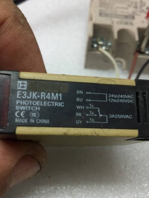 ชุดละ 600 บ. ส่งฟรี083-2000058 LINE ID: line832923 PHOTOELECTRIC SWITCH ชุดเซนต์เซอร์ตรวจจับแบบตัวรับส่งในชุดเดียวกันยิงลำแสงสะท้อนแผ่นกลับมา ใช้ไฟได้ทั้ง ACและDC 12-240V. และโซลิสเตทรีเลย์ OMRON ขนาด 5 A. พร้อมต่อวงจรให้ใช้งานได้เลย(มีแค่ 8 ชุด) ชุดละ 600 บ. ส่งฟรี083-2000058 LINE ID: line832923 PHOTOELECTRIC SWITCH ชุดเซนต์เซอร์ตรวจจับแบบตัวรับส่งในชุดเดียวกันยิงลำแสงสะท้อนแผ่นกลับมา ใช้ไฟได้ทั้ง ACและDC 12-240V. และโซลิสเตทรีเลย์ OMRON ขนาด 5 A. พร้อมต่อวงจรให้ใช้งานได้เลย(มีแค่ 8 ชุด)