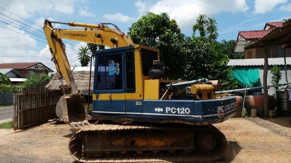 ขายรถขุดแบ็คโคPC120-3 ใบอินวอยซ์ บูมสวย ใบอินวอยซ์ พร้อมลงงาน