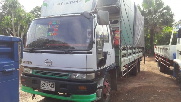 ขายรถ6ล้อHINO FF1J 210ปี42มีลิฟต์ท้าย ยาว7.20เมตร ทะเบียนครบ ขายรถ6ล้อHINO FF1J 210ปี42มีลิฟต์ท้าย ยาว7.20เมตร ทะเบียนครบ