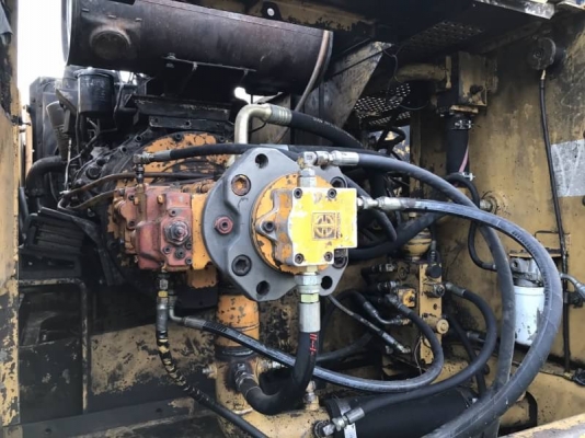 ขาย 450,000 บาท CATTERPILAR 320V2 เครื่อง 6D15-Turbo ปั้มแรง โช่หนา เอวแน่น ไฟฟ้าตัด (กล่องไฟ และ หน้า จออยู่ ) เอกสารเล่มทะเบียน  รถอยู่ อ.นางรอง จ.บุรีรัมย์ โทร&amp;ไอดีไลน์ 0610710295