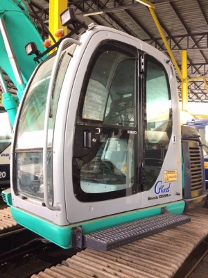 KOBELCO SK 135-SR LC รถนอกญี่ปุ่นพร้อมอินวอย