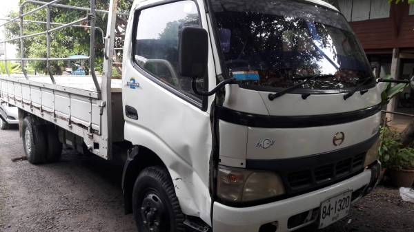 ขายหกล้อกลาง Hino WU420R ขายหกล้อกลาง Hino WU420R