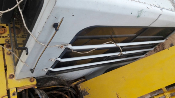 ขาย 375,000 บาท SUMITOMO S160F2 (เท่ากับ SK60) -(เอกสารเล่มทะเบียน) เครื่องดี ปั้มแรง โช่หนา เอวแน่น ไฟฟ้าครบ รถสวยสภาพพร้อมทำงาน แอร์มี   รถอยู่ จ.อุบลราชธานี โทร&amp;ไอดีไลน์ 0610710295