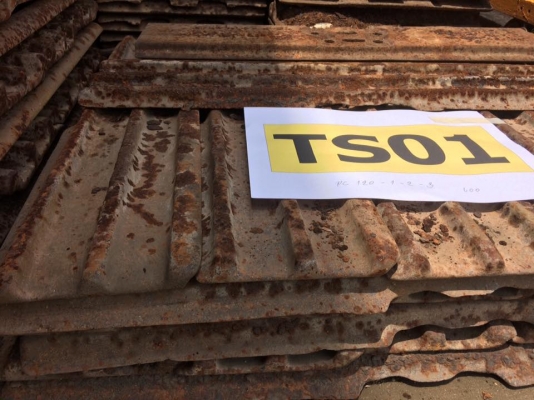 ใบแทรค KOMATSU PC 120 1-2-3 เก่าใน เซียงกง ใบละ 600 บาท ใบแทรค KOMATSU PC 120 1-2-3 เก่าใน เซียงกง ใบละ 600 บาท