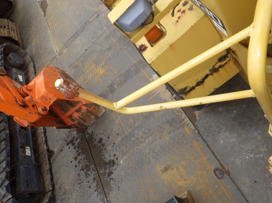 ขายรถตัก ยี่ห้อ TCM รุ่น 830-2