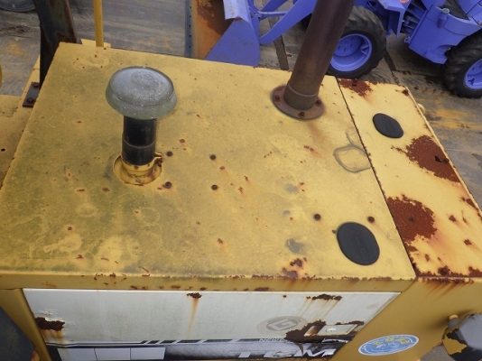 ขายรถตัก ยี่ห้อ TCM รุ่น 830-2