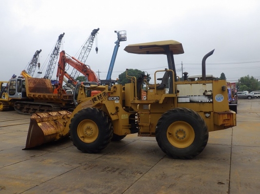 ขายรถตัก ยี่ห้อ TCM รุ่น 830-2